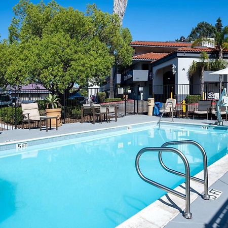 Days Inn By Wyndham Encinitas Moonlight Beach Extérieur photo