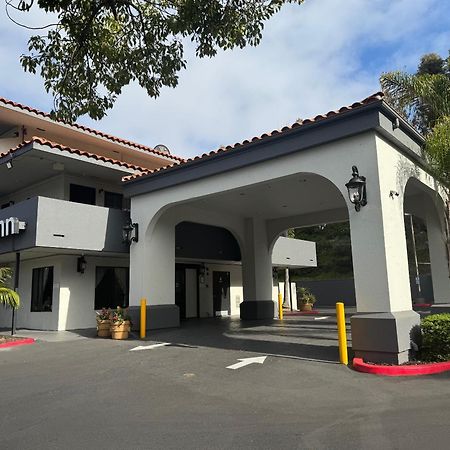 Days Inn By Wyndham Encinitas Moonlight Beach Extérieur photo