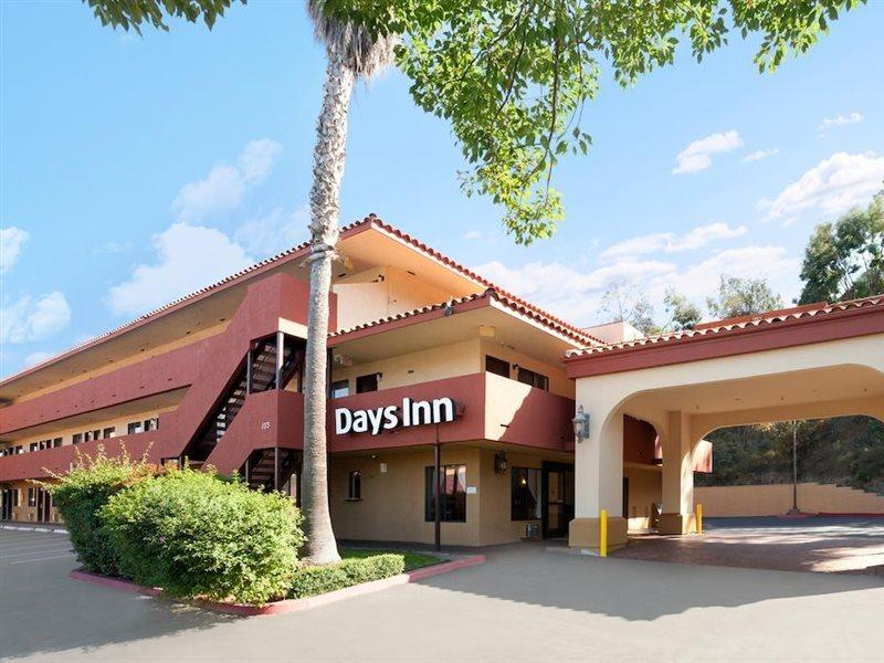 Days Inn By Wyndham Encinitas Moonlight Beach Extérieur photo