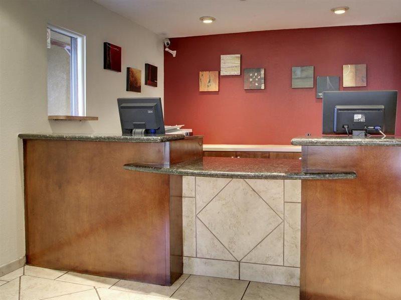 Days Inn By Wyndham Encinitas Moonlight Beach Extérieur photo