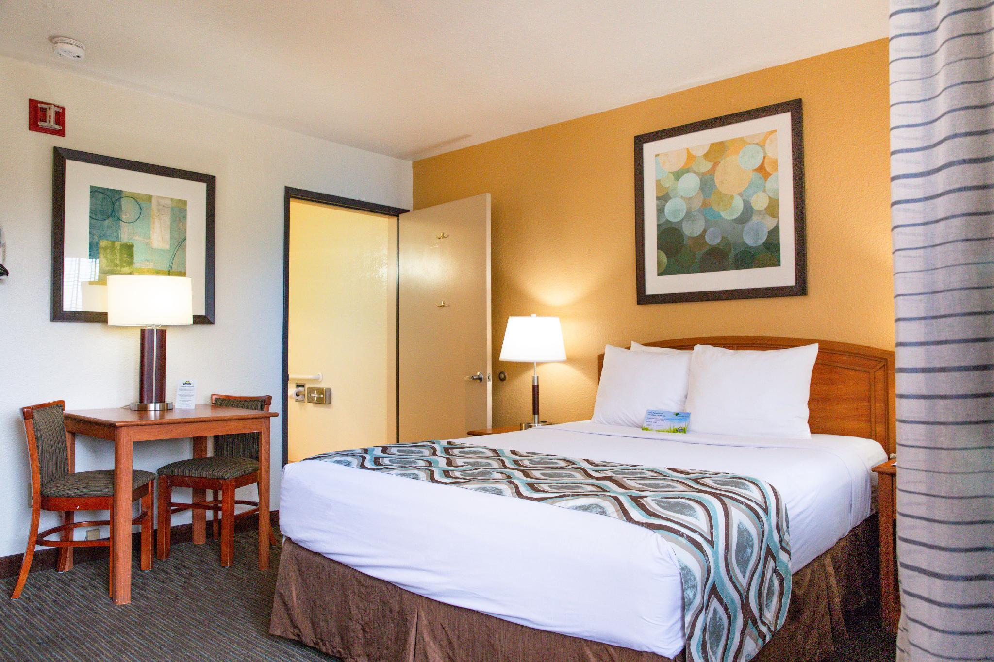 Days Inn By Wyndham Encinitas Moonlight Beach Extérieur photo