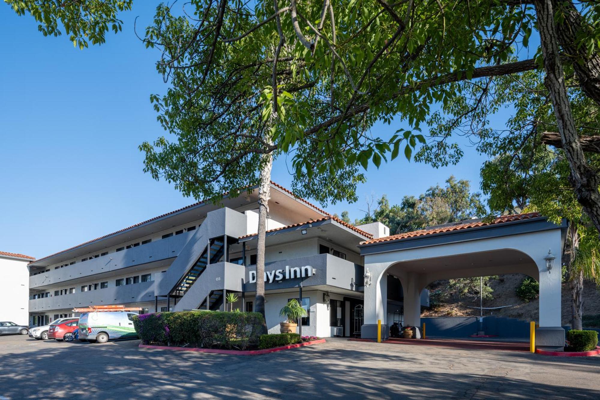Days Inn By Wyndham Encinitas Moonlight Beach Extérieur photo